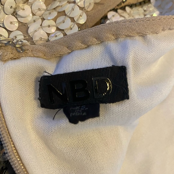 NBD sequined halter dress with scalloped hem - Picture 9 of 9